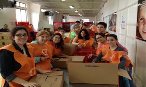 Volunteer for Food Bank